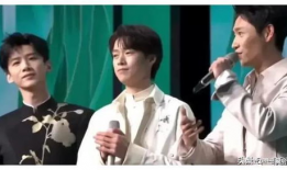 新年娱乐圈吃瓜爆料,明星幕后故事与惊人爆料